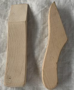 Sonderposten Satz Zinnhölzer aus Holz, 3 unterschiedliche Formen - X-ZH 1966 BS5